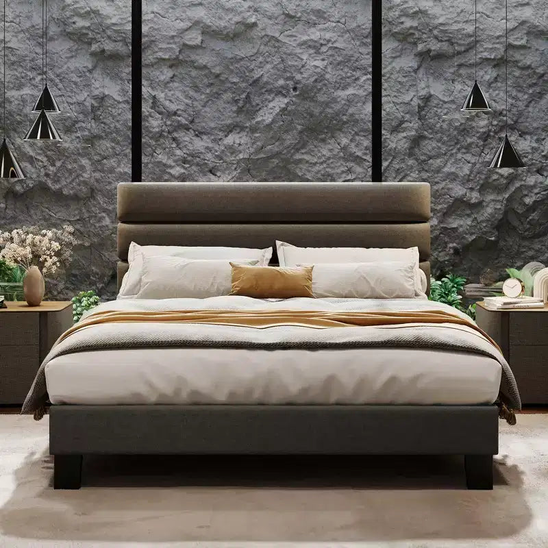 Bettrahmen mit verstellbarem Kopfteil, stoffbezogen und mit Holzlattenrost, kein Boxspringbett erforderlich