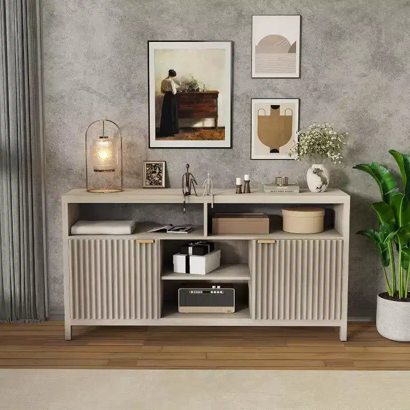 Geriffelter TV-Schrank für 65-Zoll-Fernseher, Mid-Century Modern Medienkonsole mit verstellbaren Einlegeböden, schmales Bauernhaus-Unterhaltungsmöbel