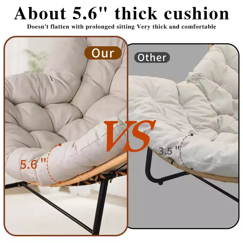 Moderner Schaukelstuhl aus Rattan und Metall mit Kissen